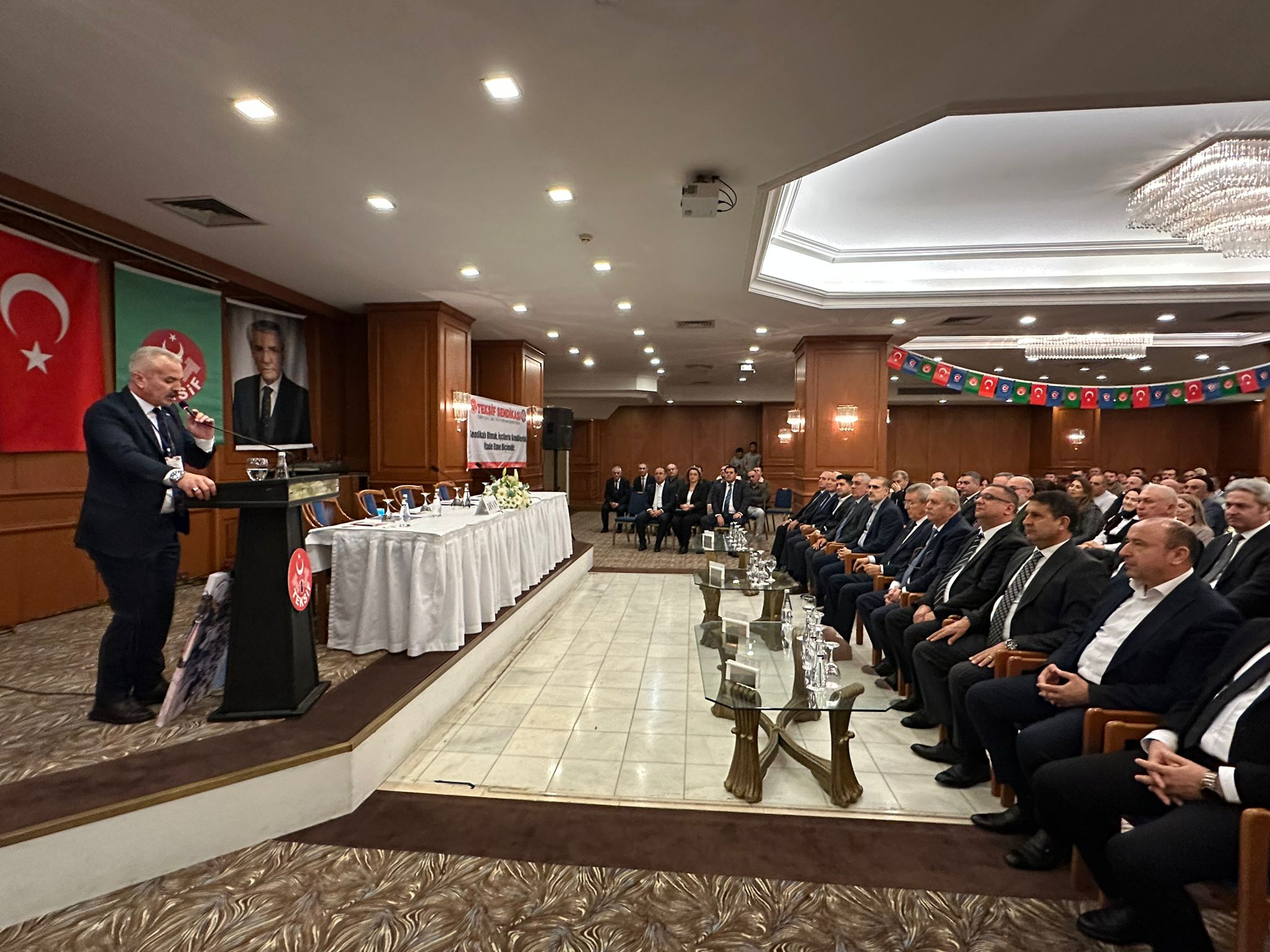 YEDİKULE ŞUBEMİZİN 19. OLAĞAN GENEL KURULU GERÇEKLEŞTİ görseli