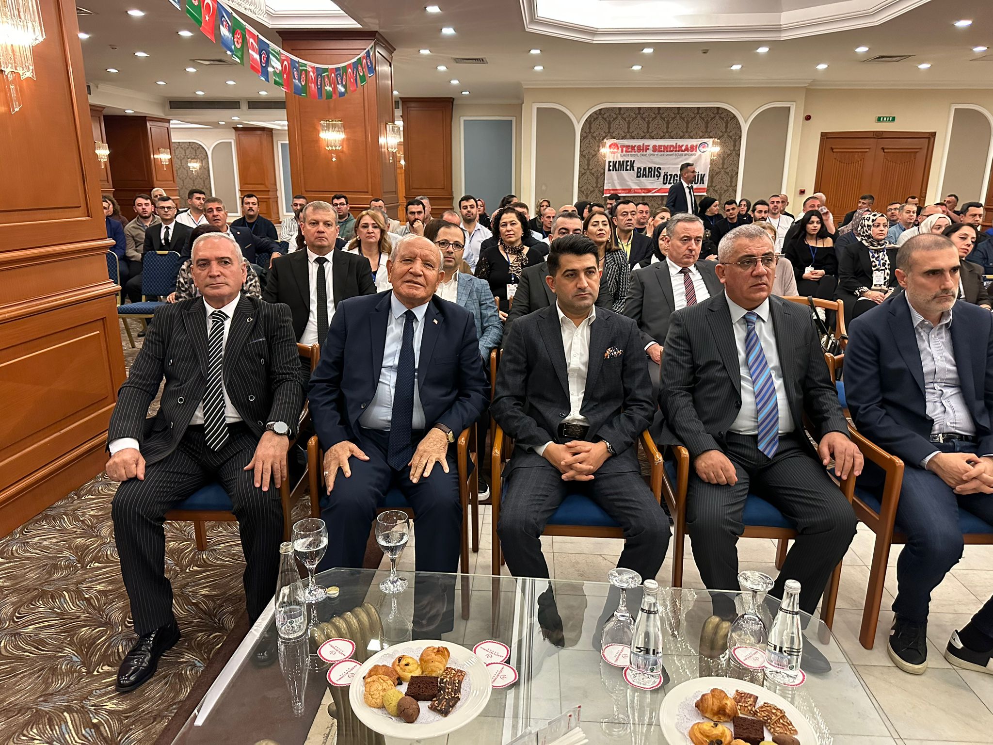 YEDİKULE ŞUBEMİZİN 19. OLAĞAN GENEL KURULU GERÇEKLEŞTİ görseli