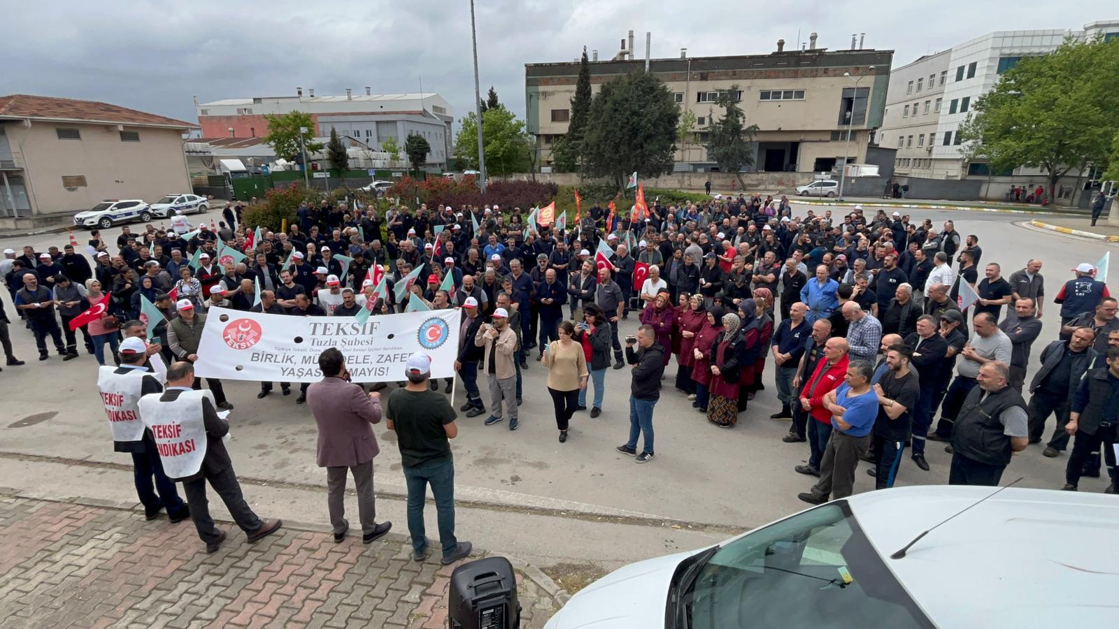 Yaşasın 1 Mayıs Emek ve Dayanışma Günü! görseli