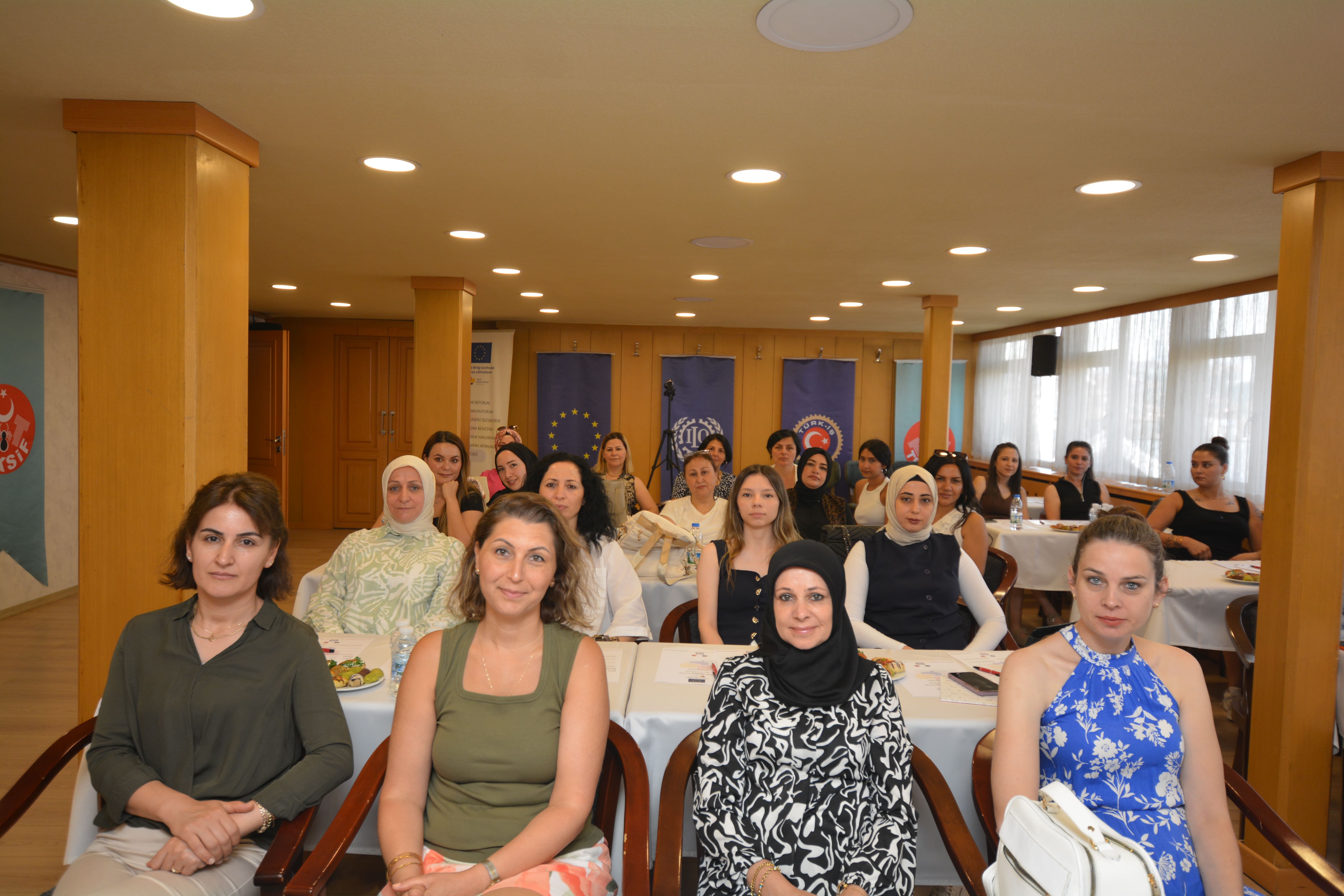 HAKKIMI BİLİYORUM, HAKKIMI SAVUNUYORUM PROJESİ 2. GRUP KADIN EĞİTİMİ GERÇEKLEŞTİ görseli