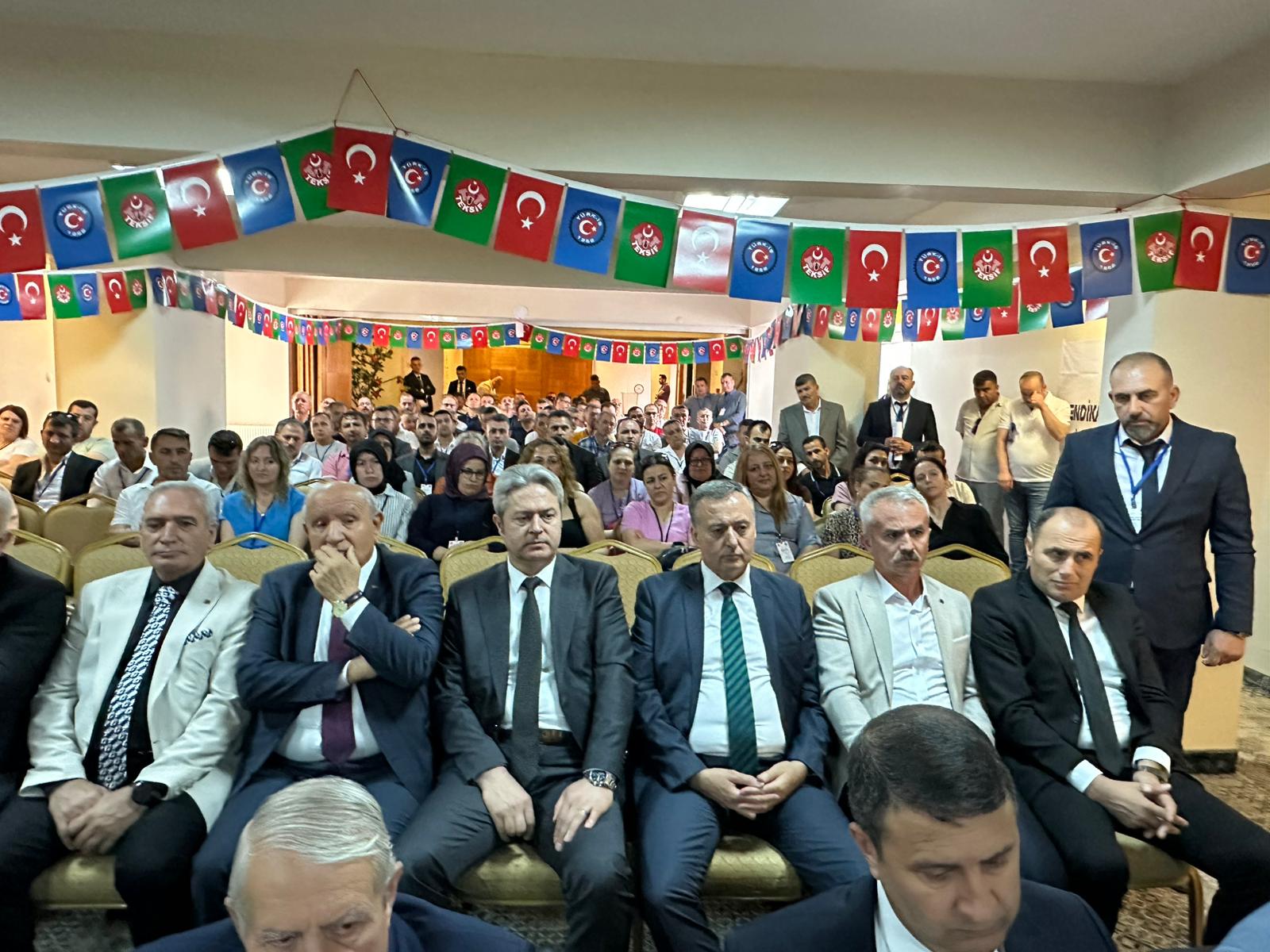 ÇERKEZKÖY ŞUBEMİZİN 16. OLAĞAN GENEL KURULU GERÇEKLEŞTİ görseli