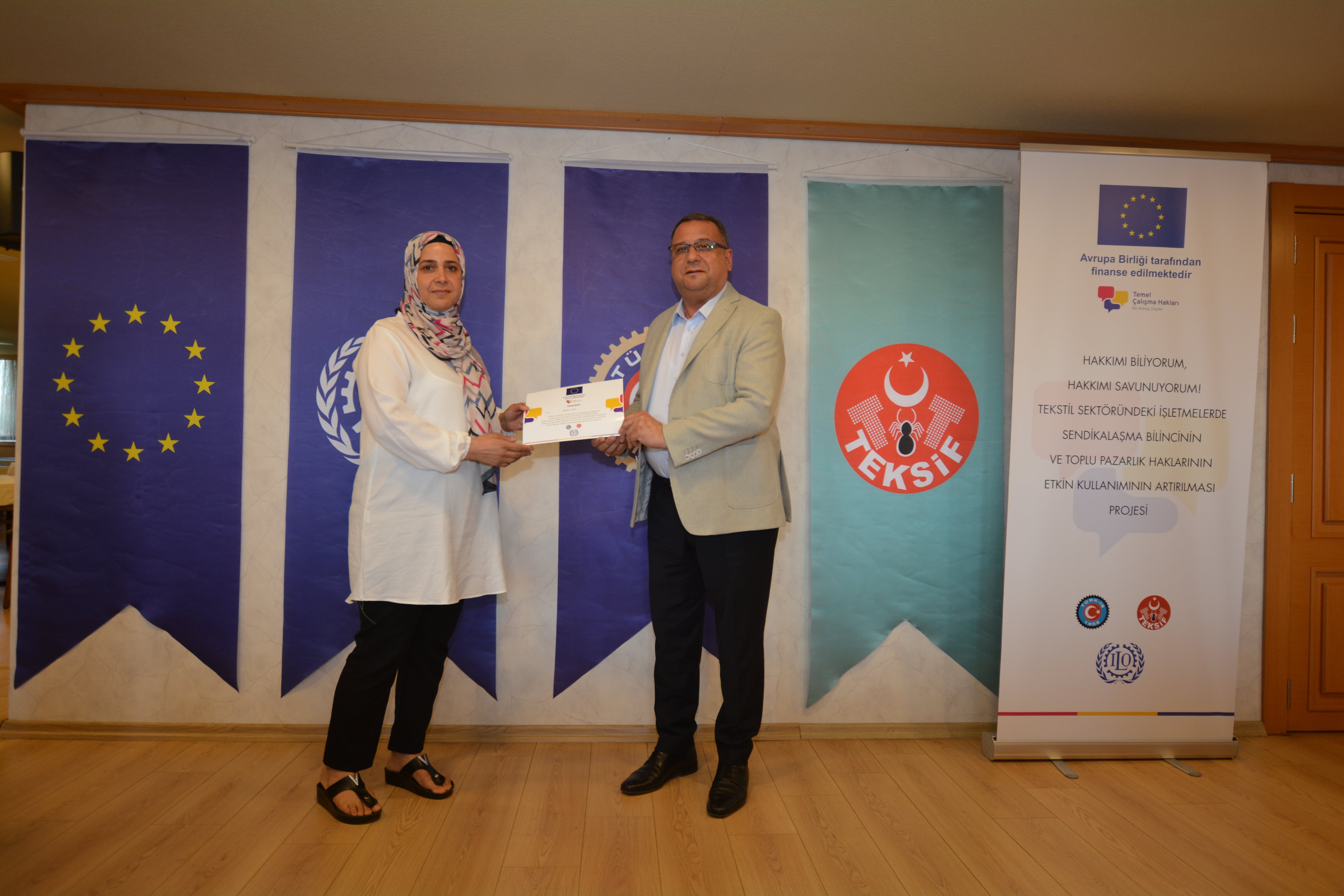 HAKKIMI BİLİYORUM, HAKKIMI SAVUNUYORUM PROJESİ 1. GRUP KADIN EĞİTİMİ GERÇEKLEŞTİ görseli