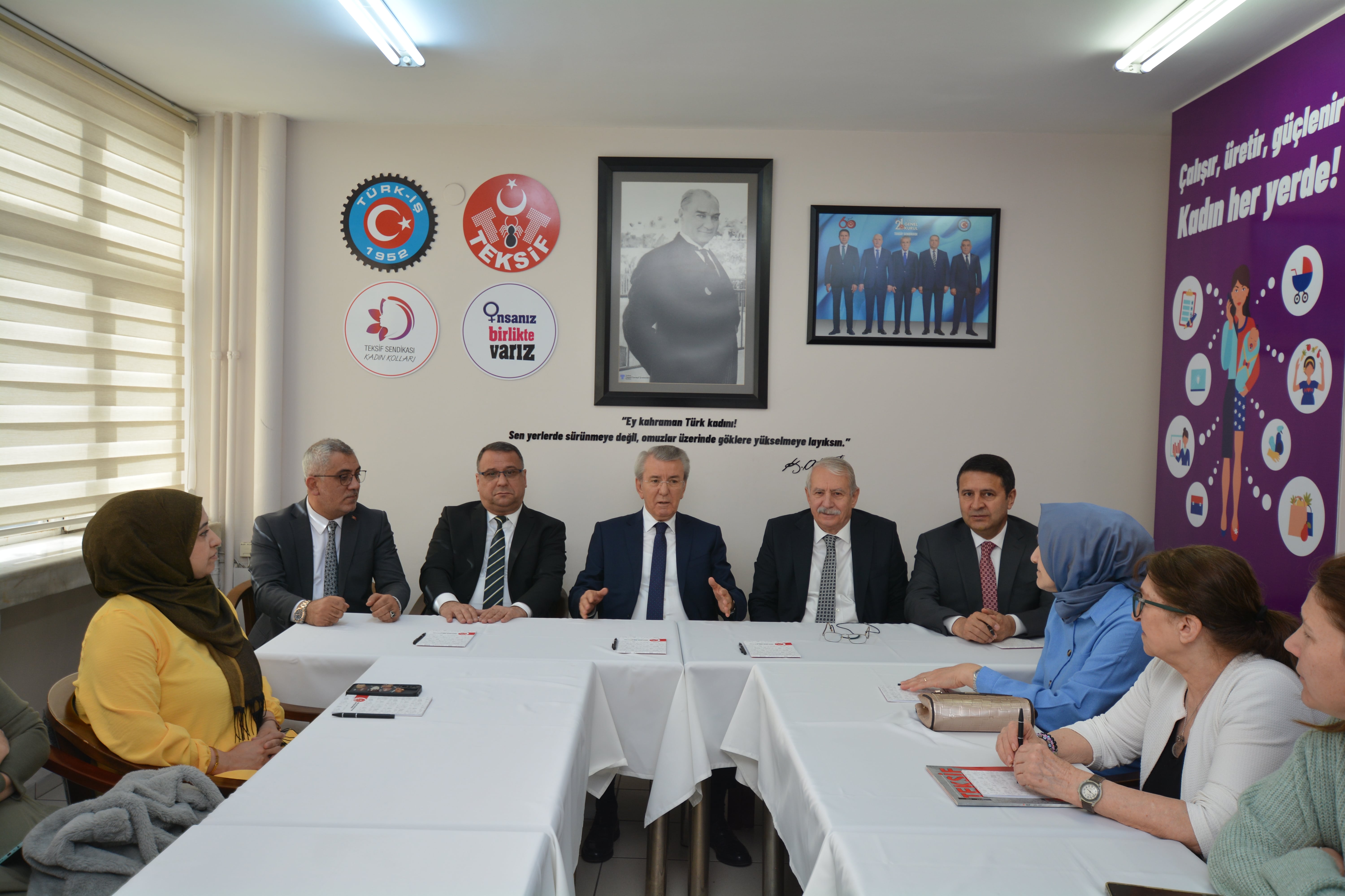8 MART DÜNYA EMEKÇİ KADINLAR GÜNÜ KUTLU OLSUN görseli