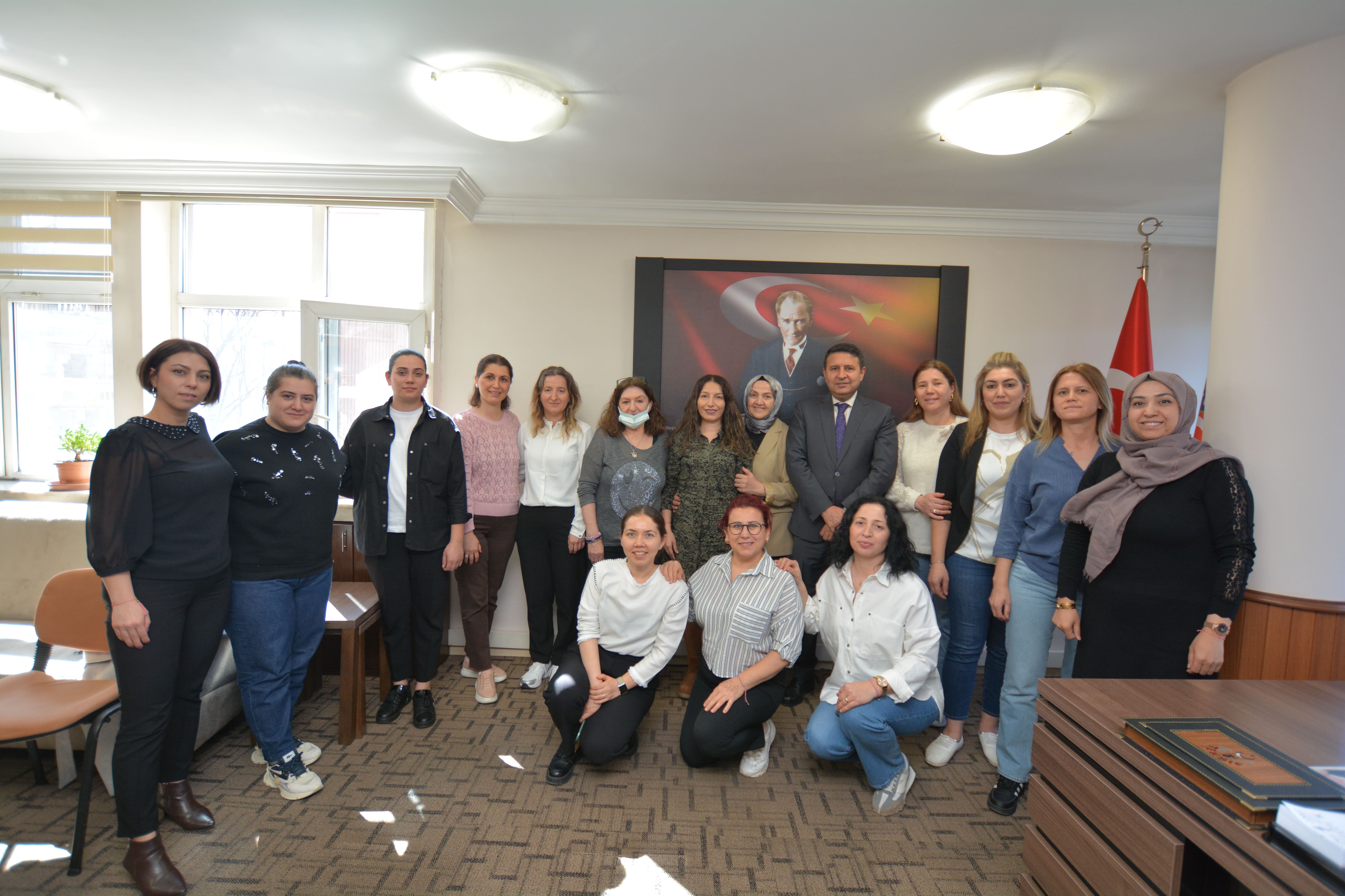 8 MART DÜNYA EMEKÇİ KADINLAR GÜNÜ KUTLU OLSUN görseli