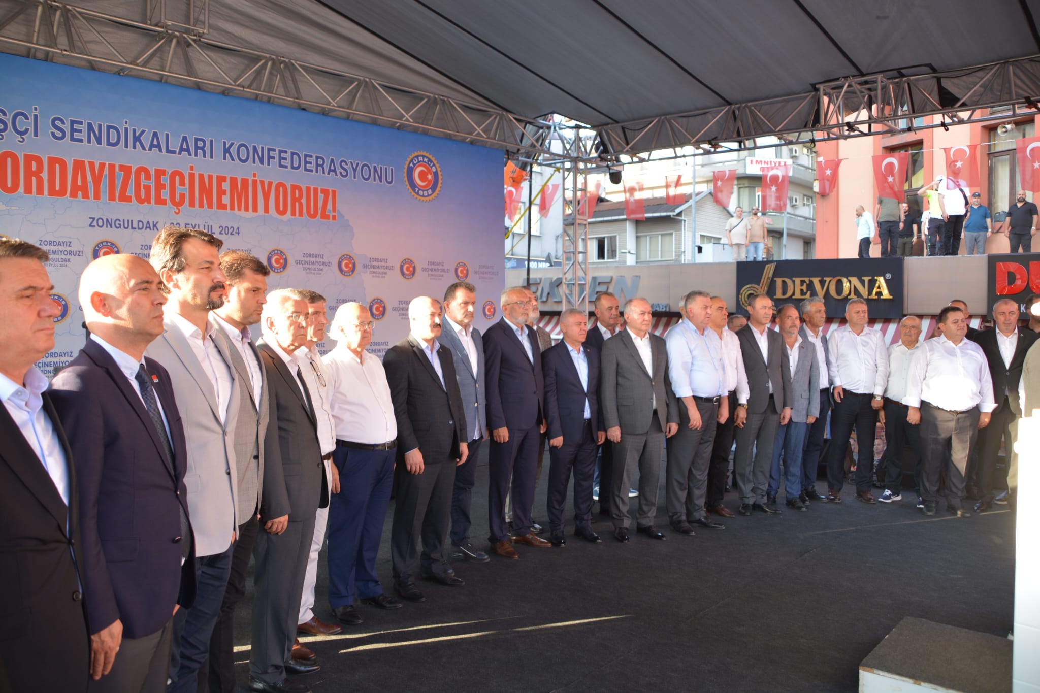“ZORDAYIZ GEÇİNEMİYORUZ” MİTİNGİ ZONGULDAK'DA GERÇEKLEŞTİRİLDİ görseli