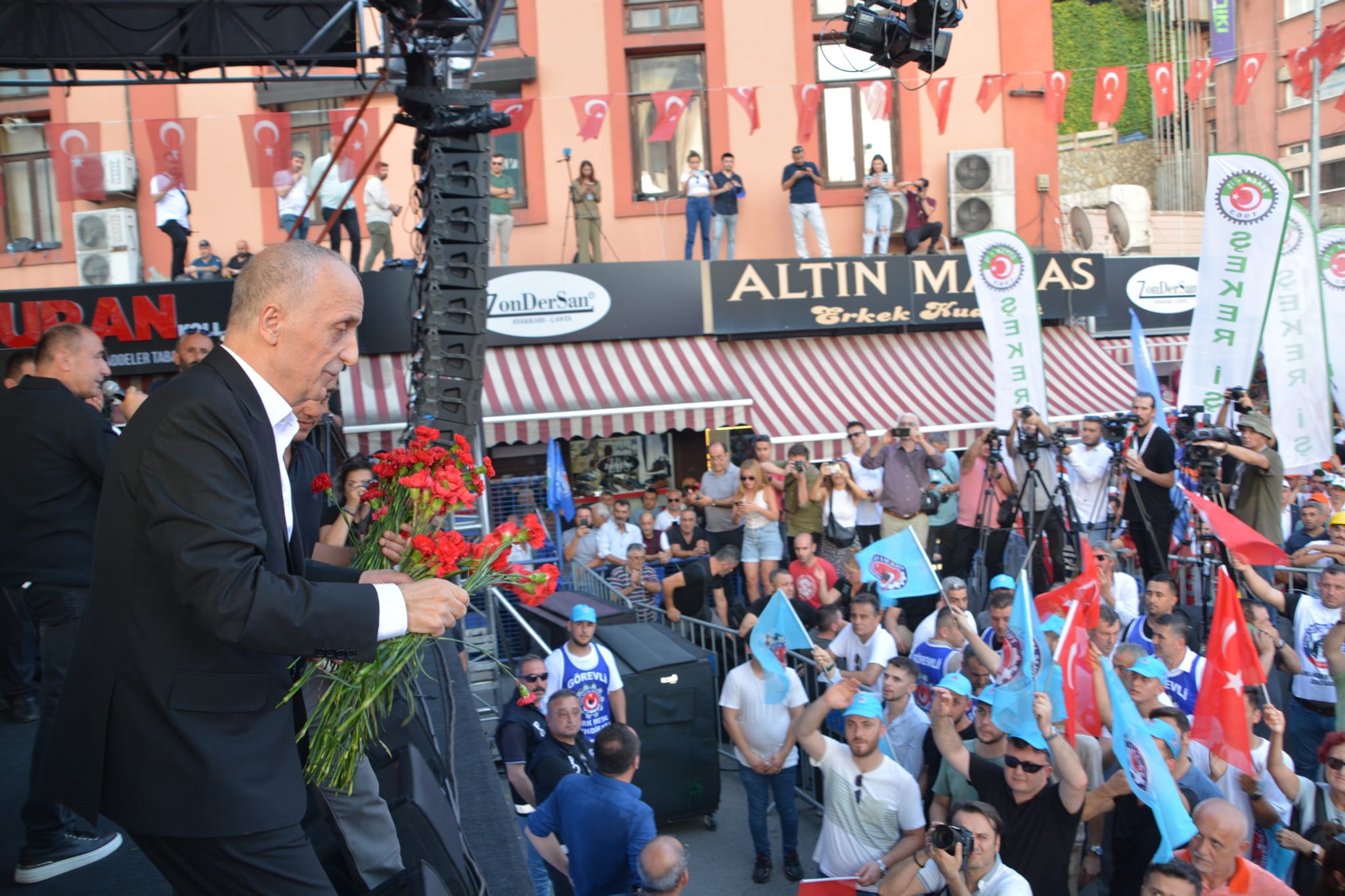 “ZORDAYIZ GEÇİNEMİYORUZ” MİTİNGİ ZONGULDAK'DA GERÇEKLEŞTİRİLDİ görseli