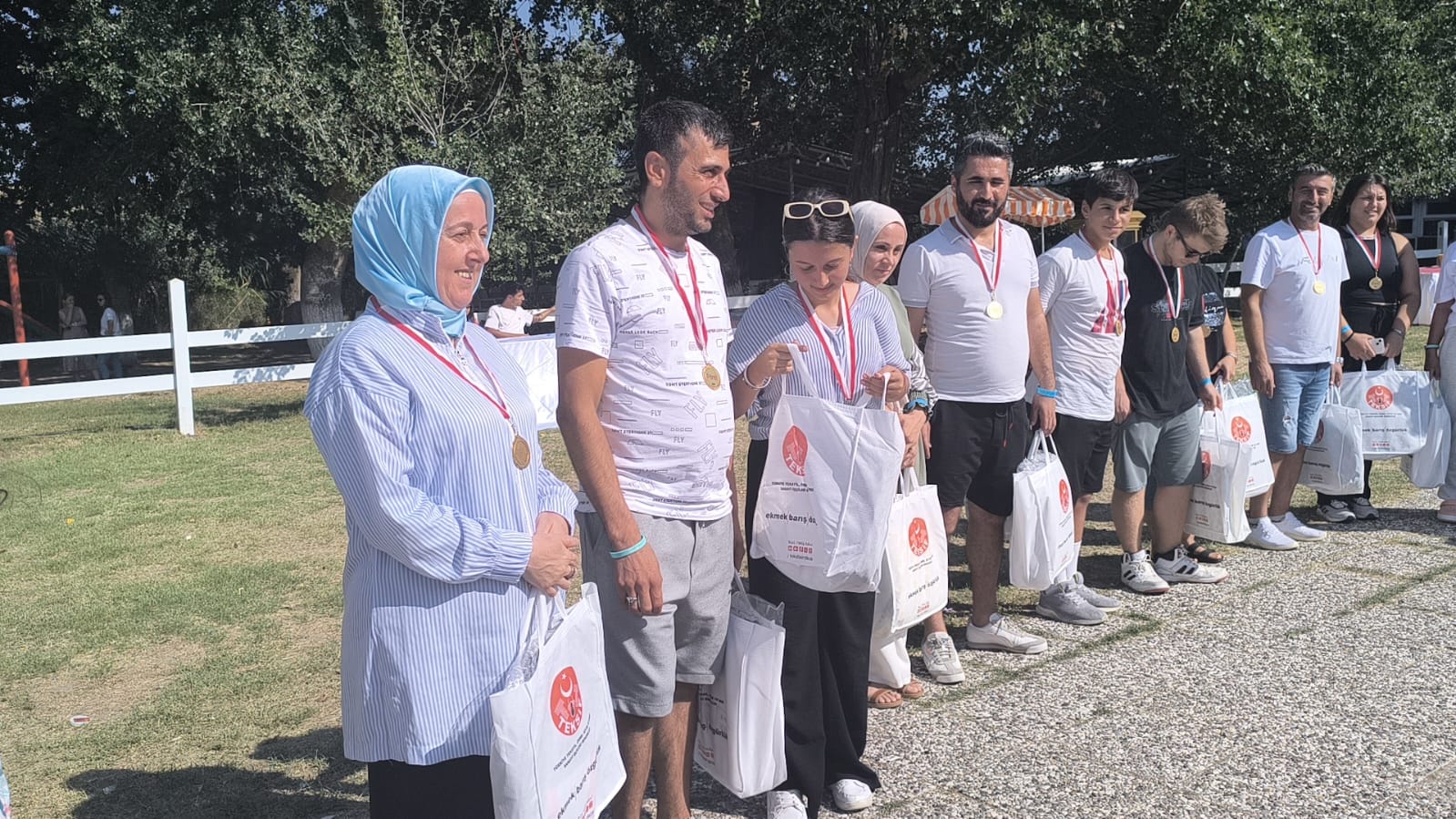 PENTİ GELENEKSEL AİLE PİKNİĞİ YAPILDI görseli