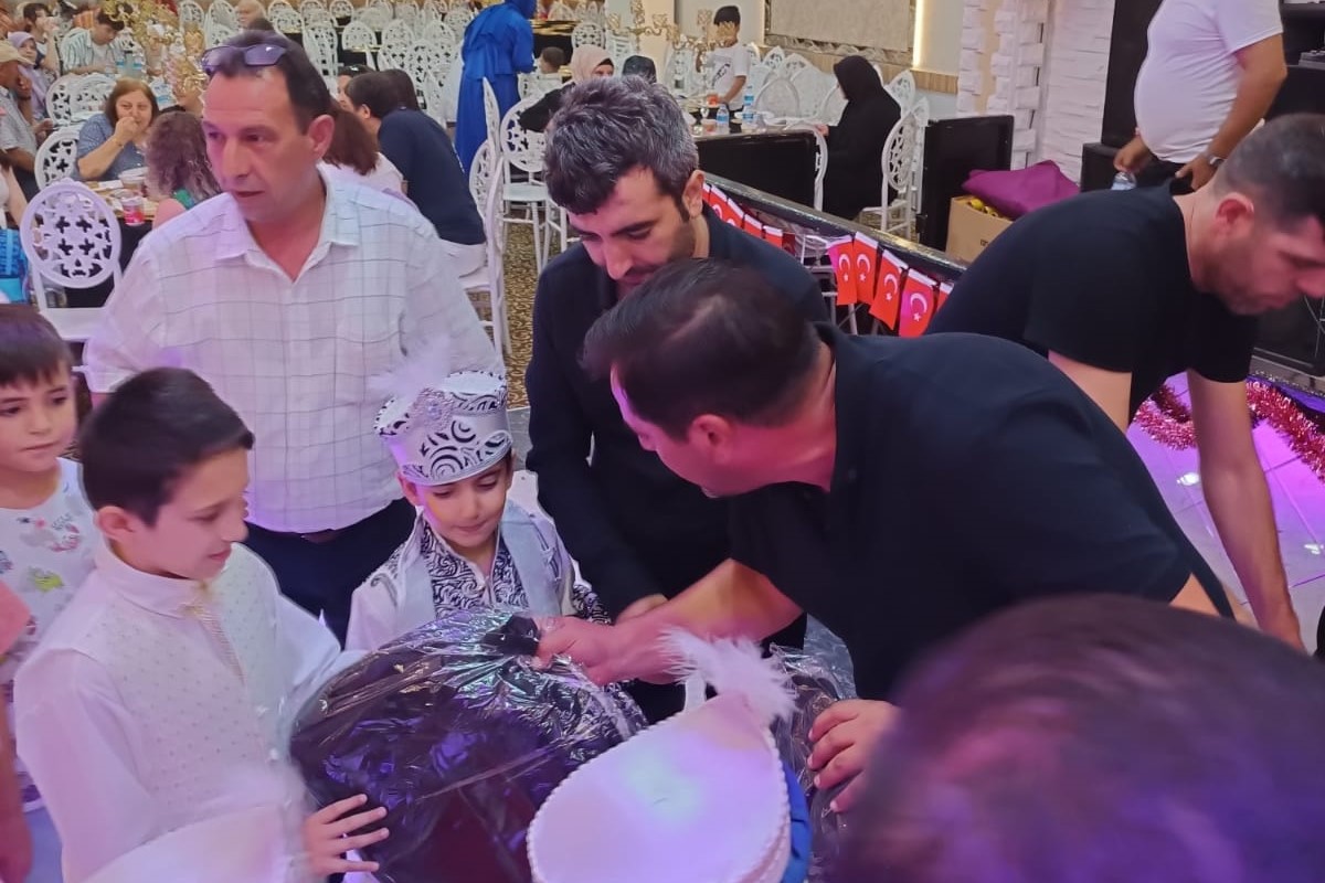 ZORLUTEKS TOPLU SÜNNET TÖRENİ YAPILDI görseli