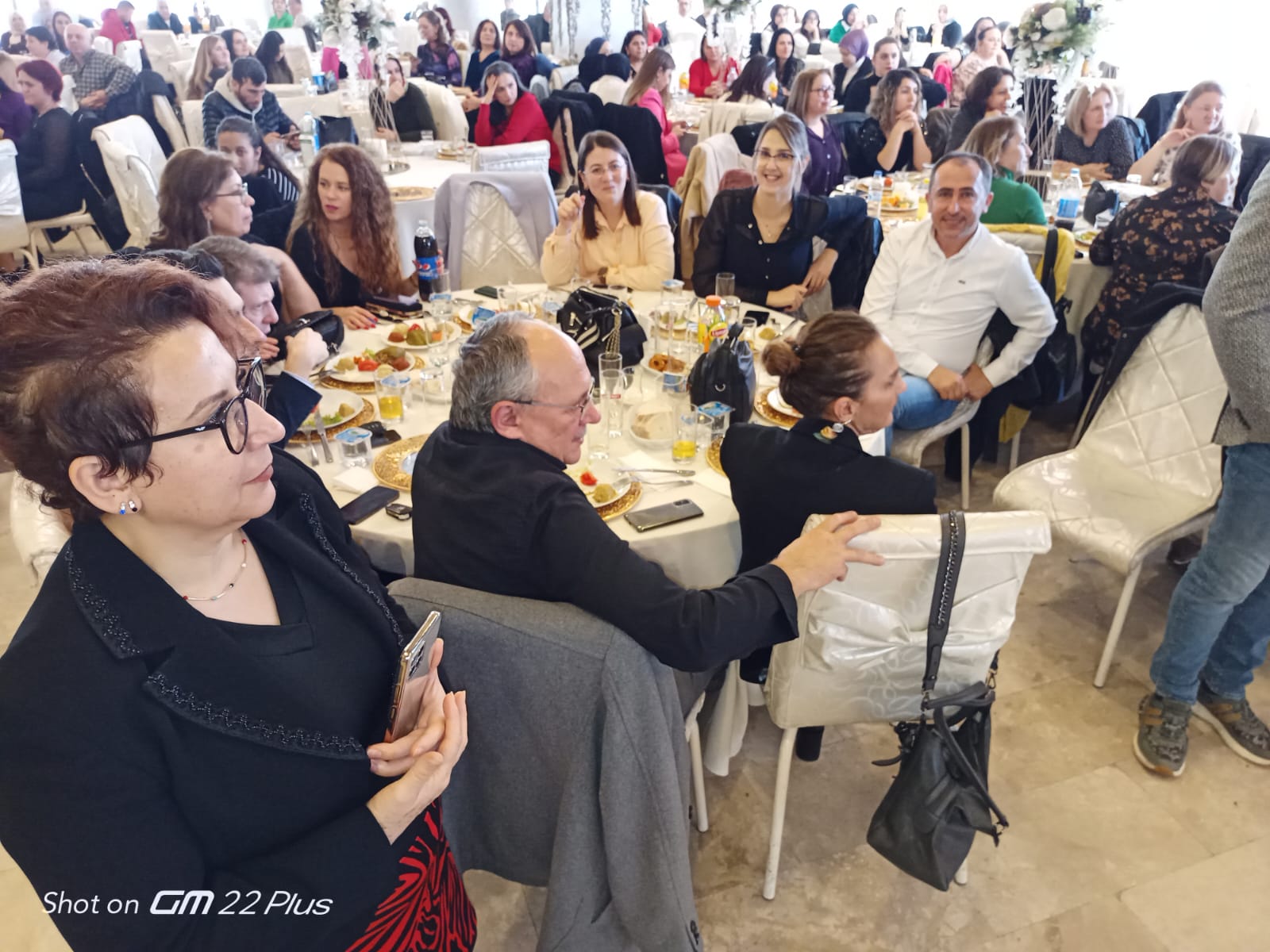 PENTİ ÇORAP’TA KIDEM ÖDÜLLERİ VE YILBAŞI YEMEĞİ EĞLENCESİ görseli