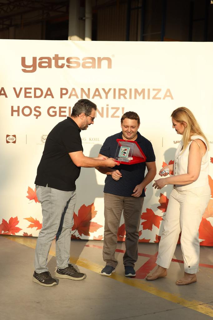 YATSAN YAZA VEDA PARTİSİ GERÇEKLEŞTİ görseli