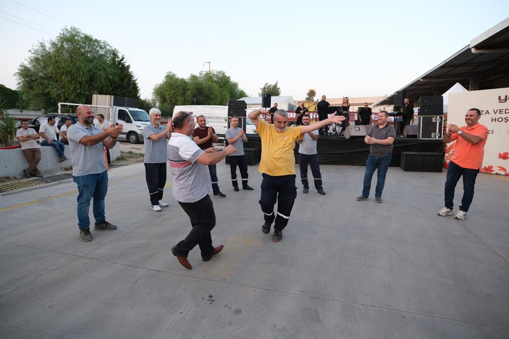 YATSAN YAZA VEDA PARTİSİ GERÇEKLEŞTİ görseli