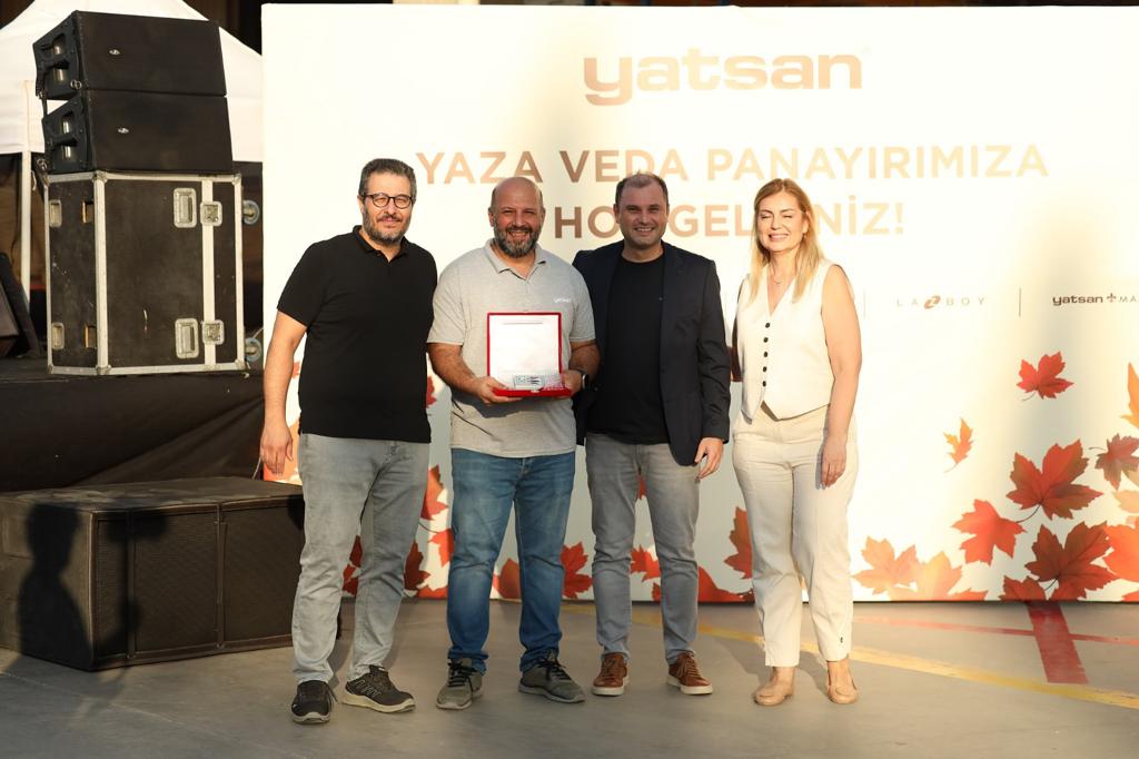 YATSAN YAZA VEDA PARTİSİ GERÇEKLEŞTİ görseli