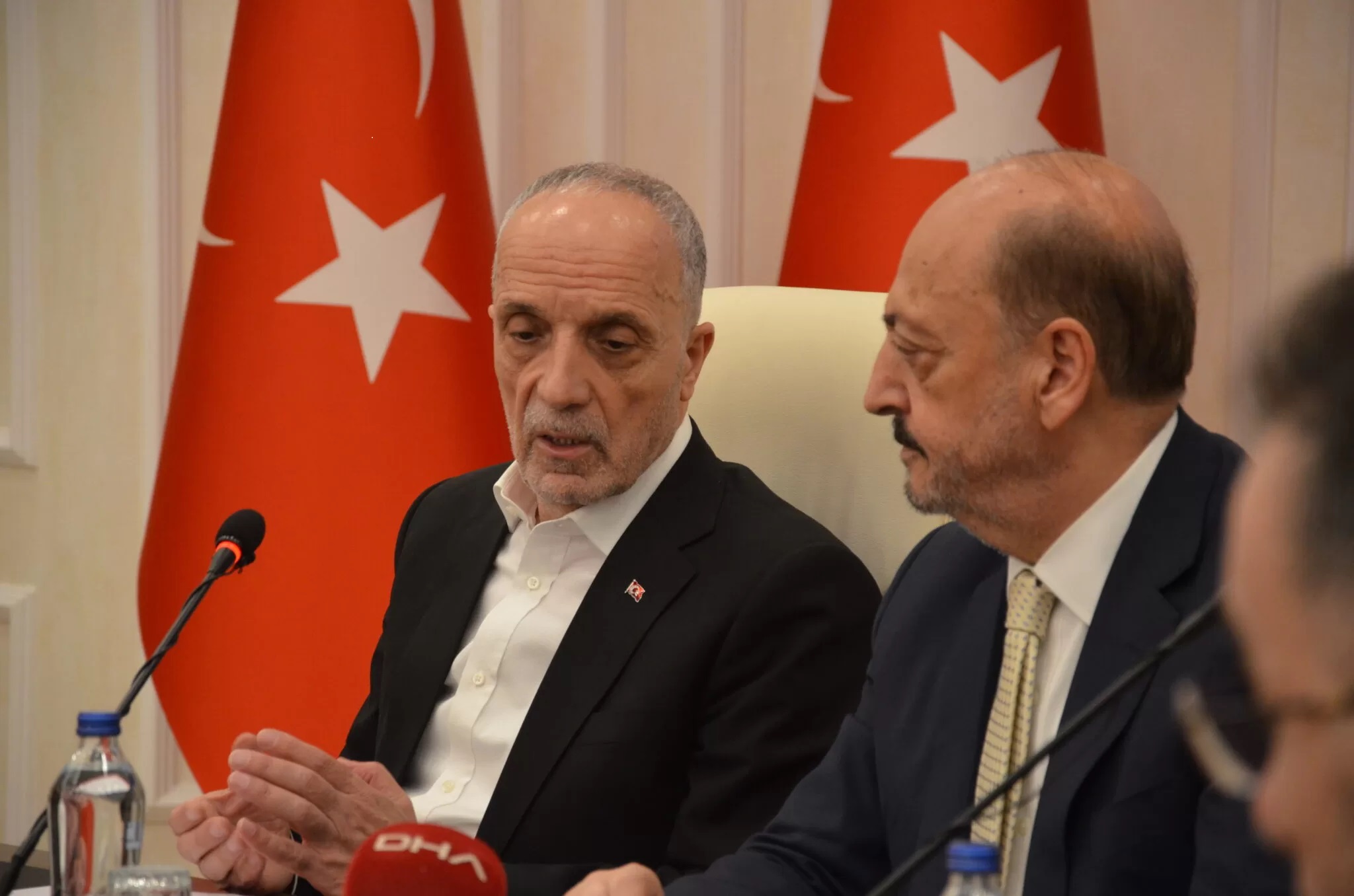 ASGARİ ÜCRET TESPİT KOMİSYONU TOPLANTISI GERÇEKLEŞTİ görseli