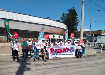 SAVCAN TEKSTİL ÖNÜNDE BASIN AÇIKLAMASI