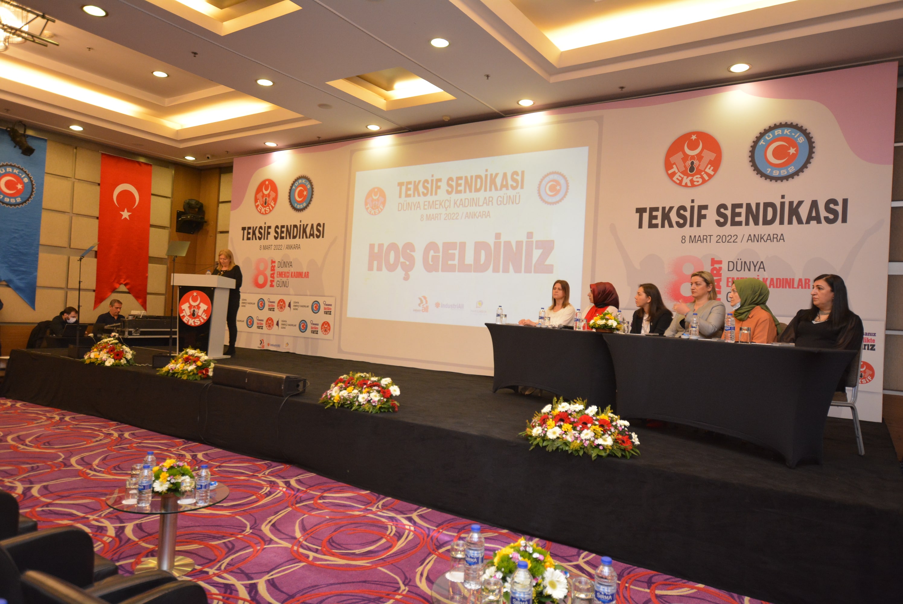 8 MART KADIN İŞÇİLER KURULTAYI GERÇEKLEŞTİ görseli