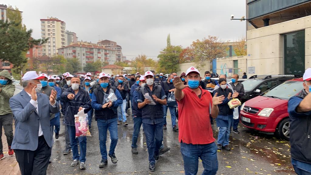 Torba Kanun Teklifine Karşı Alkışlı Protesto görseli