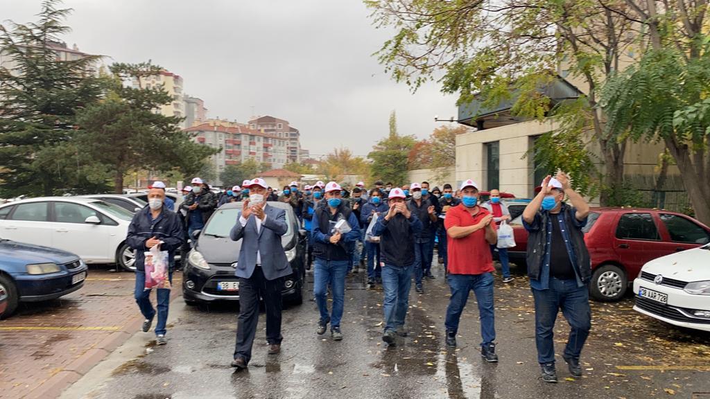 Torba Kanun Teklifine Karşı Alkışlı Protesto görseli