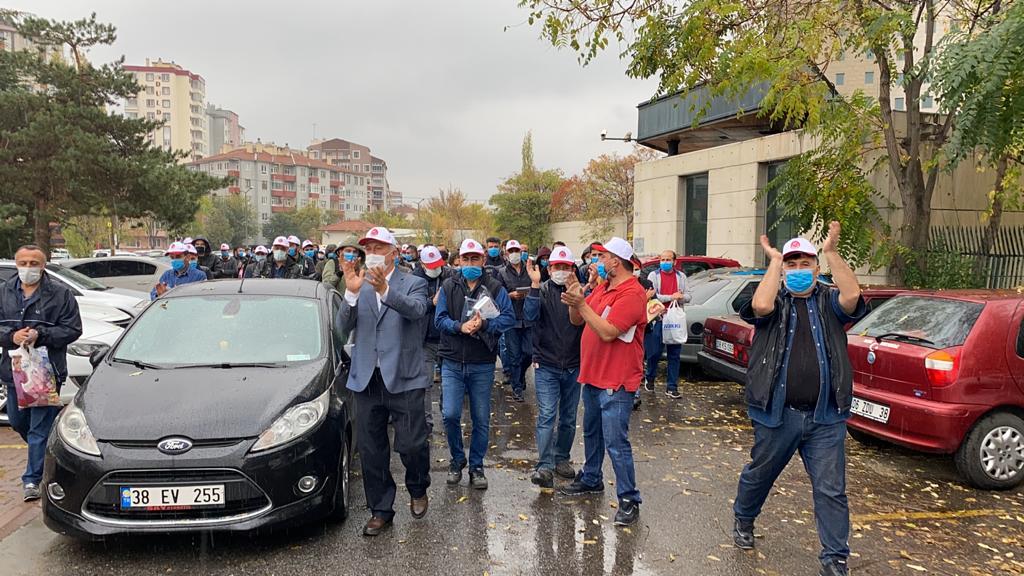 Torba Kanun Teklifine Karşı Alkışlı Protesto görseli