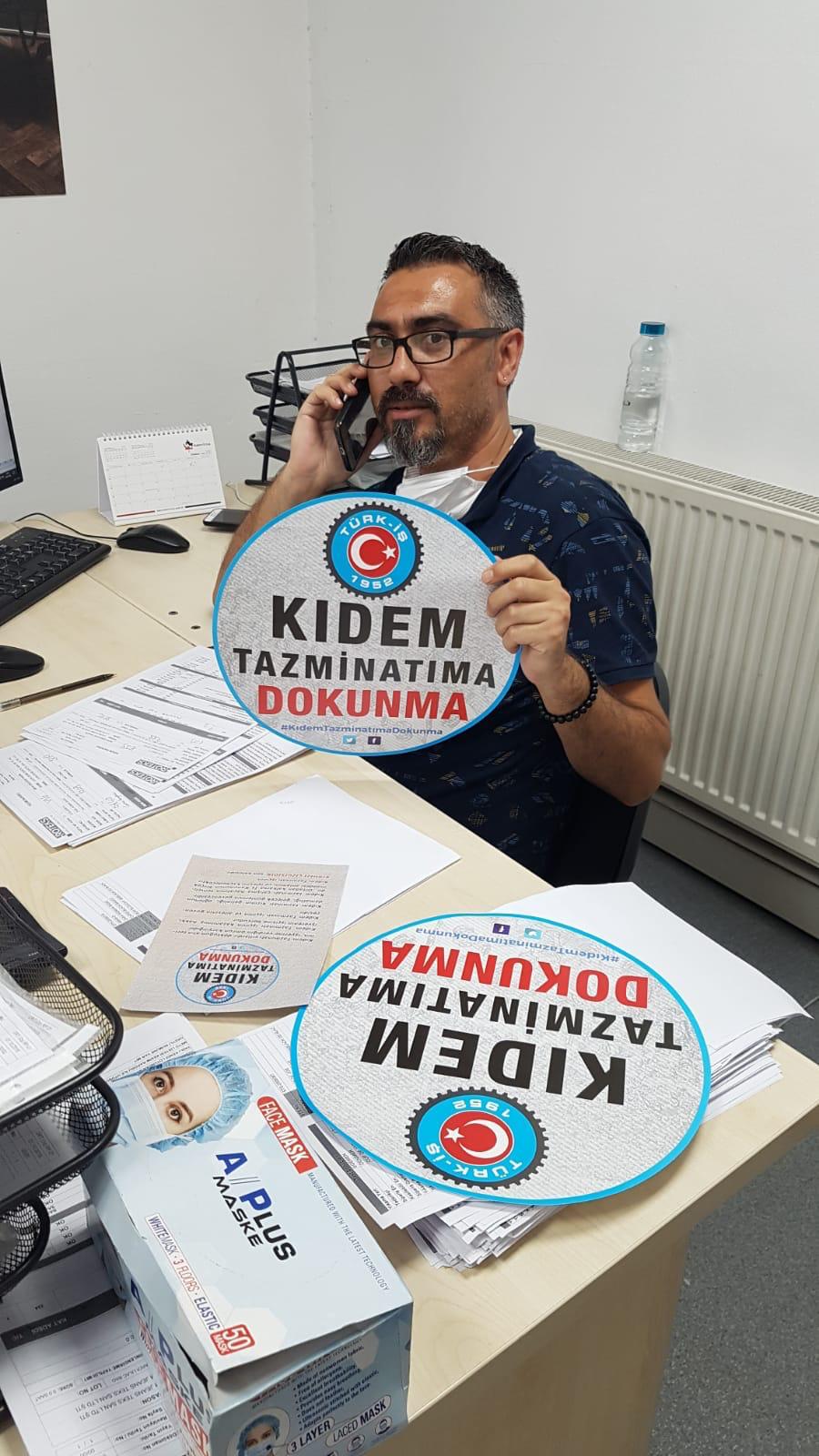 YATSAN ve ROK TEKSTİL EMEKÇİLERİ ''KIDEM TAZMİNATIMA DOKUNMA!'' DİYOR görseli