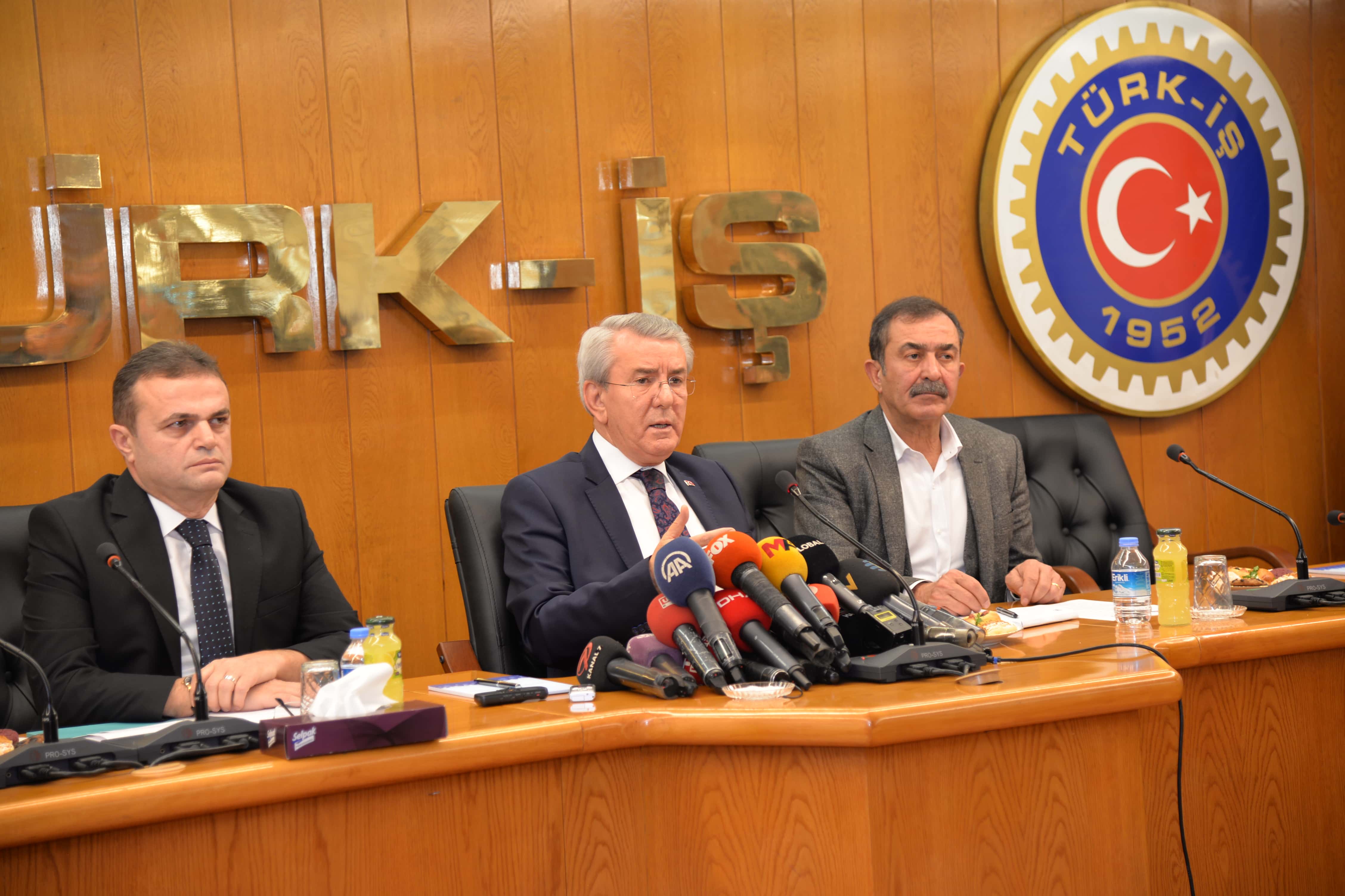 “ASGARİ ÜCRET İNSAN ONURUNA YARAŞIR BİR ÜCRET OLMALI” görseli