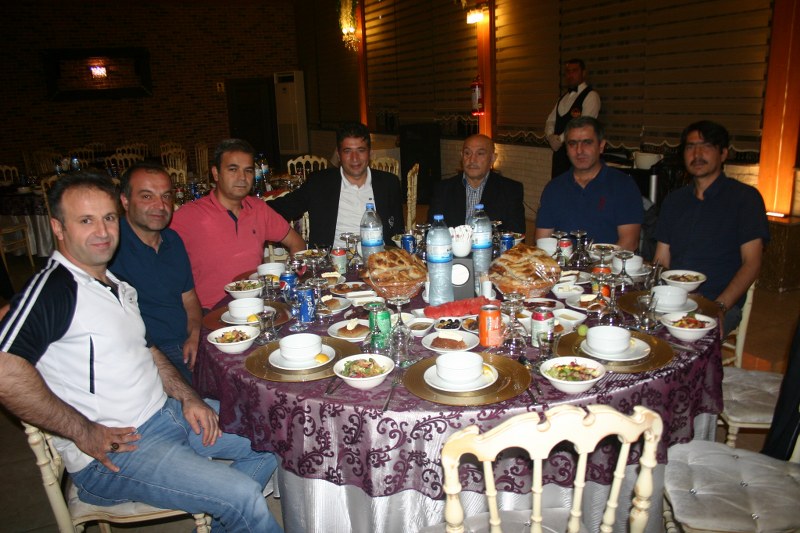 ORTA ANADOLU FABRİKASI GELENEKSEL RAMAZAN AYI İFTAR YEMEKLERİ görseli