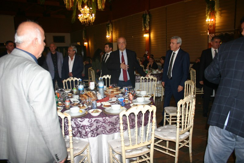 ORTA ANADOLU FABRİKASI GELENEKSEL RAMAZAN AYI İFTAR YEMEKLERİ görseli