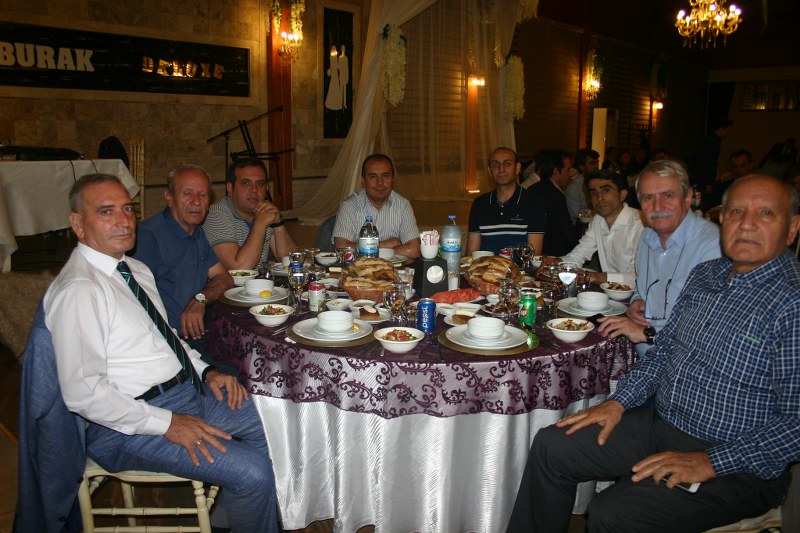 ORTA ANADOLU FABRİKASI GELENEKSEL RAMAZAN AYI İFTAR YEMEKLERİ görseli