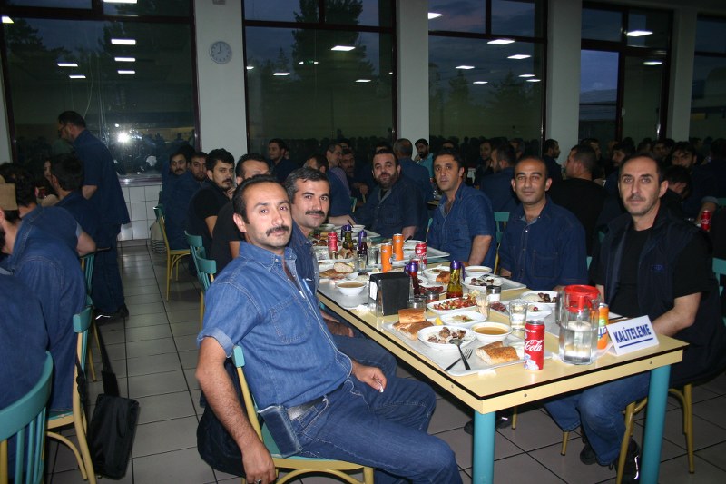 ORTA ANADOLU FABRİKASI GELENEKSEL RAMAZAN AYI İFTAR YEMEKLERİ görseli
