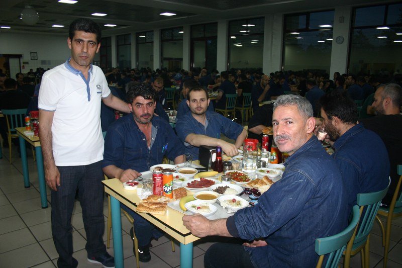 ORTA ANADOLU FABRİKASI GELENEKSEL RAMAZAN AYI İFTAR YEMEKLERİ görseli