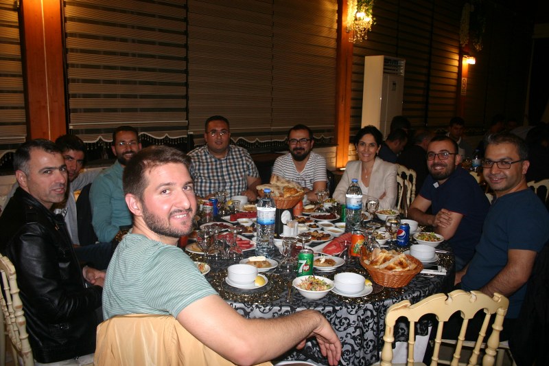 ORTA ANADOLU FABRİKASI GELENEKSEL RAMAZAN AYI İFTAR YEMEKLERİ görseli