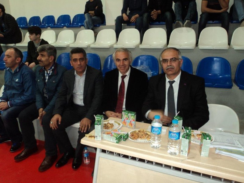 İSKO VOLEYBOL TURNUVASI BAŞLADI görseli