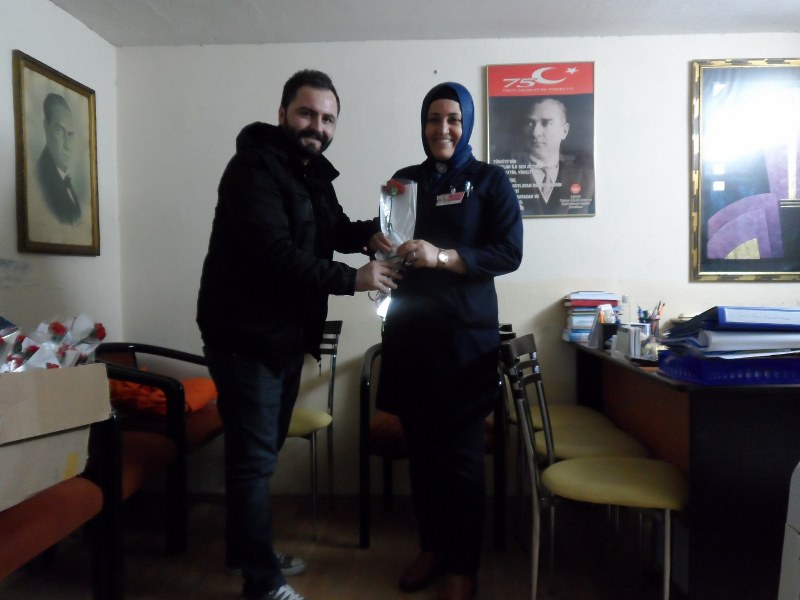 Bursa Şubemiz 8 Mart Dünya Emekçi Kadınlar Gününü Kutladı görseli