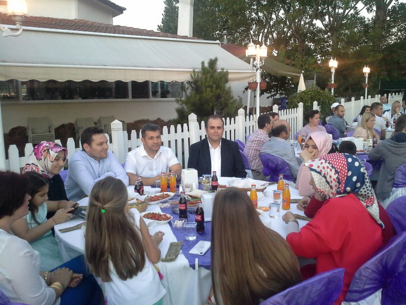 Öztek Tekstil'de Üyelerimiz ile İftar Yemeği görseli