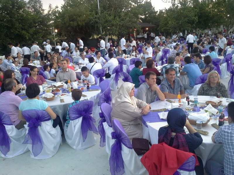 Öztek Tekstil'de Üyelerimiz ile İftar Yemeği görseli