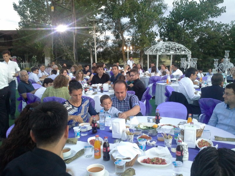 Öztek Tekstil'de Üyelerimiz ile İftar Yemeği görseli