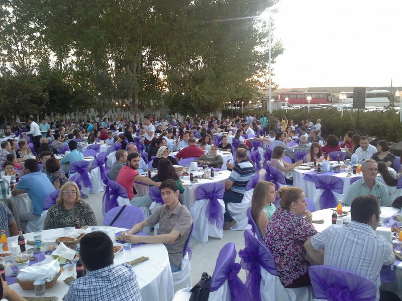 Öztek Tekstil'de Üyelerimiz ile İftar Yemeği görseli