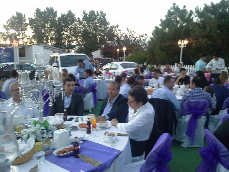 Öztek Tekstil'de Üyelerimiz ile İftar Yemeği görseli