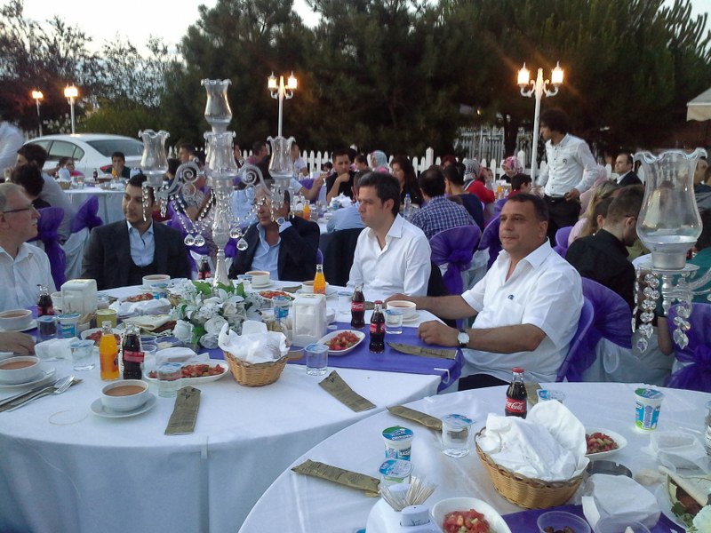 Öztek Tekstil'de Üyelerimiz ile İftar Yemeği görseli