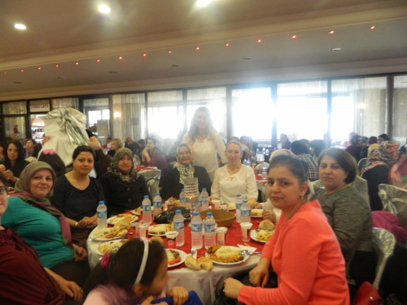BURSA'DA 8 MART COŞKUYLA KUTLANDI görseli