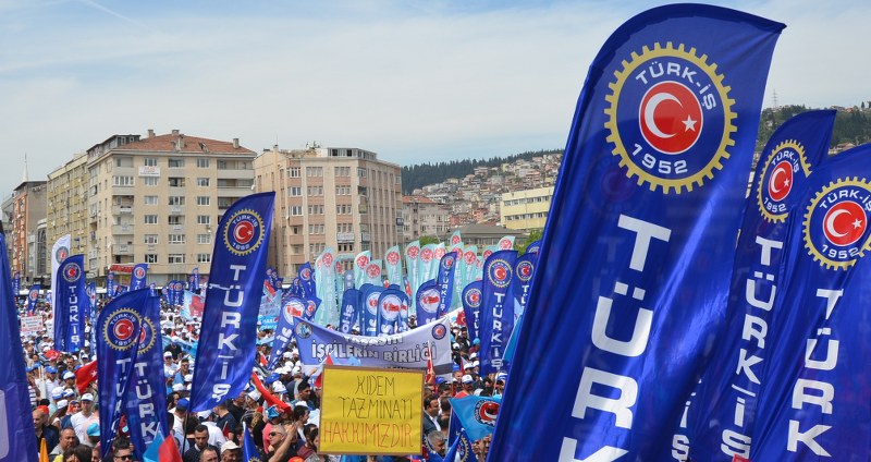 1 MAYIS COŞKUSU ALANLARA SIĞMADI görseli
