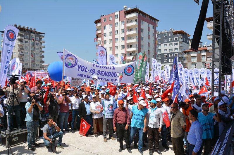 1 MAYIS’I HATAY’DA KUTLADIK görseli