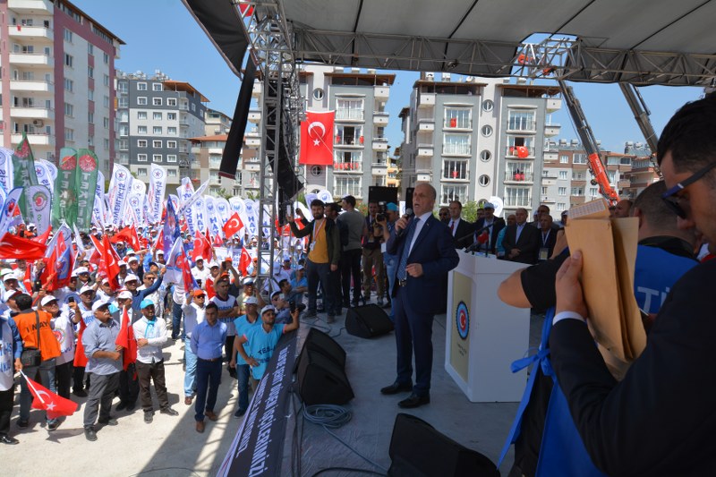 1 MAYIS’I HATAY’DA KUTLADIK görseli