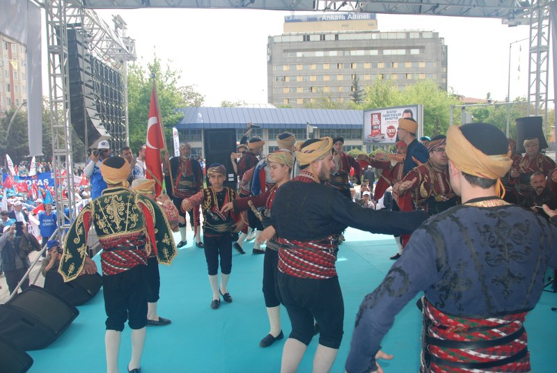 1 MAYIS ANKARA’DA COŞKUYLA KUTLANDI görseli
