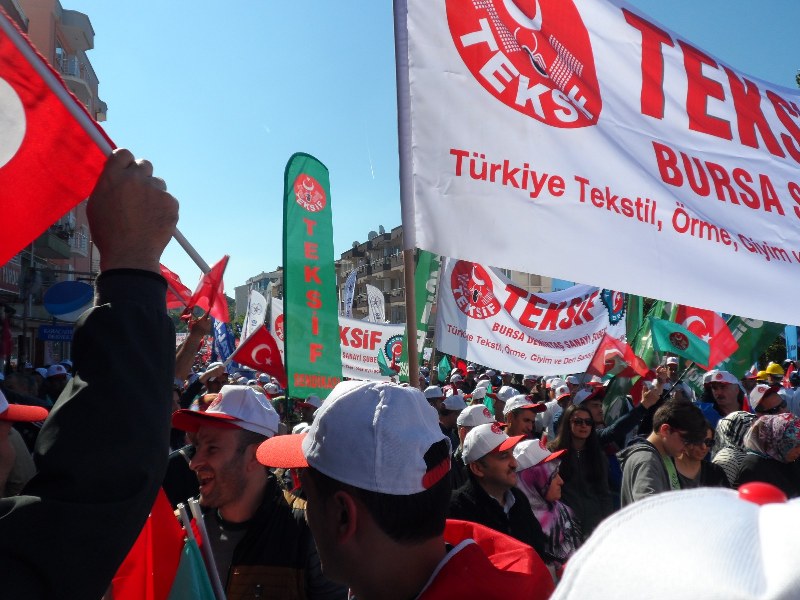 1 MAYIS ÇANAKKALE’DE COŞKUYLA KUTLANDI görseli