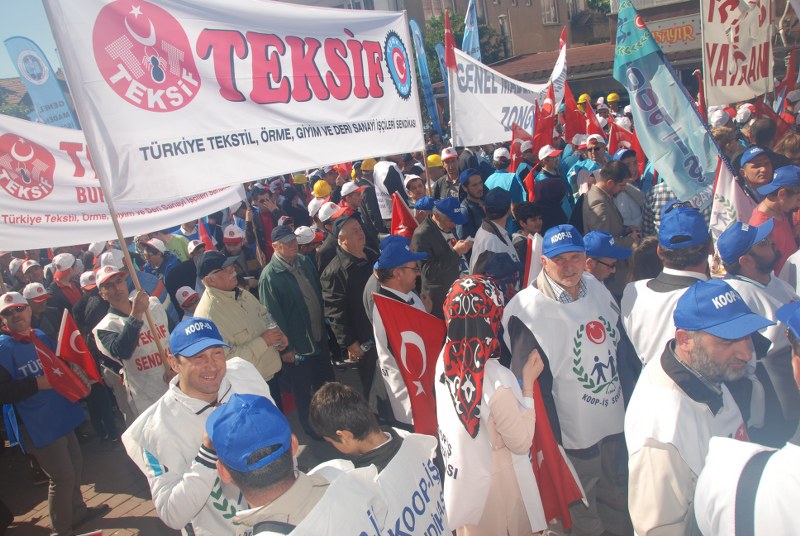 1 MAYIS ÇANAKKALE’DE COŞKUYLA KUTLANDI görseli