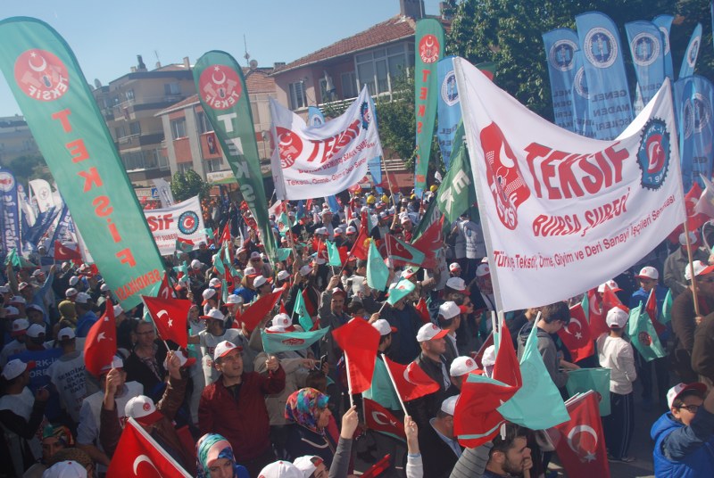 1 MAYIS ÇANAKKALE’DE COŞKUYLA KUTLANDI görseli