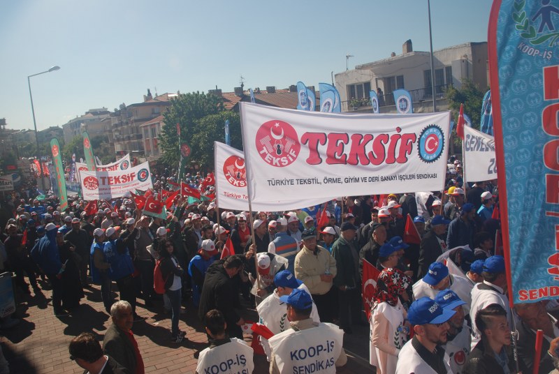 1 MAYIS ÇANAKKALE’DE COŞKUYLA KUTLANDI görseli