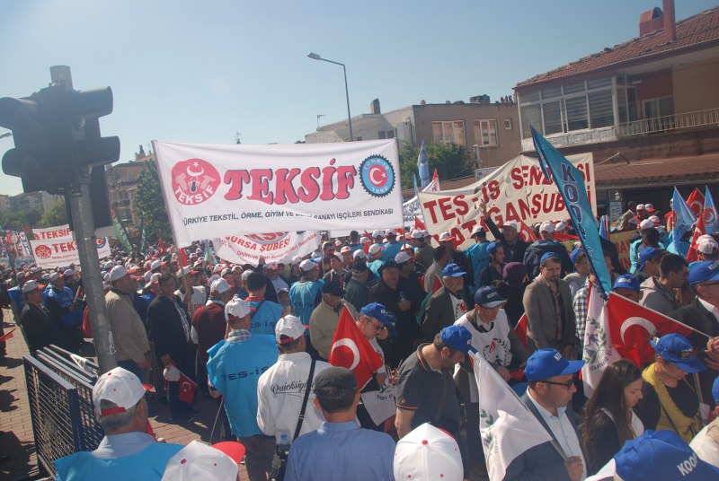 1 MAYIS ÇANAKKALE’DE COŞKUYLA KUTLANDI görseli