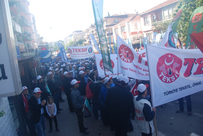 1 MAYIS ÇANAKKALE’DE COŞKUYLA KUTLANDI görseli