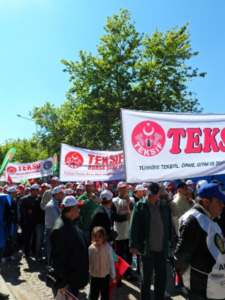 1 MAYIS ÇANAKKALE’DE COŞKUYLA KUTLANDI görseli